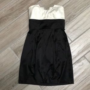 TeezeMe Black and White Dress (Formal) |Sz1|